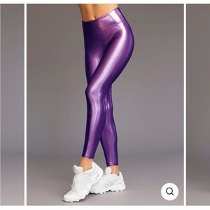 Heroine Sport Marvel Shiny Metallic Purple Pink Leggings Large